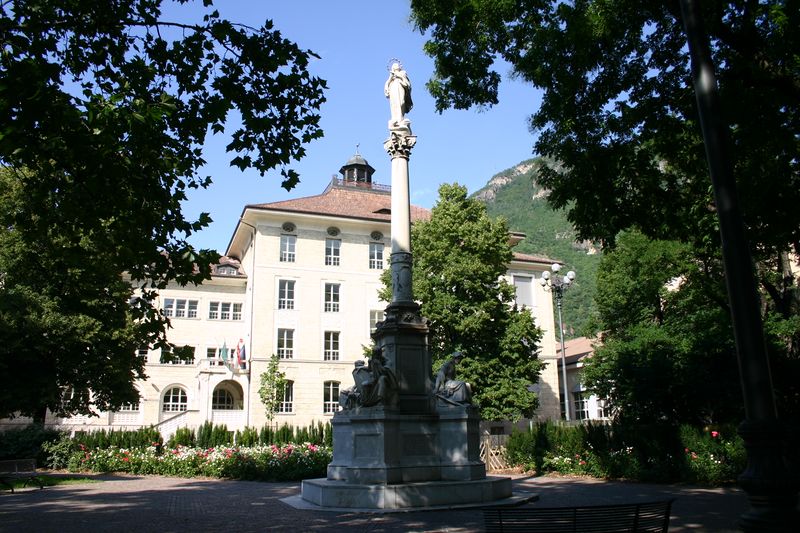 File:Maria BZ 1.JPG