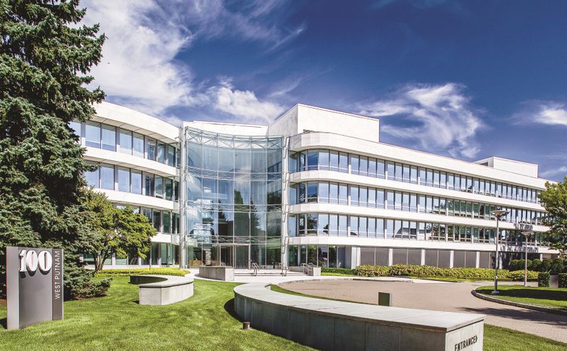 File:US Tobacco Building 2.jpg