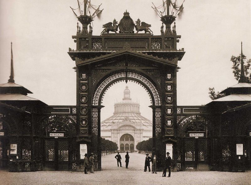 File:33 Weltaustellung 2.jpg