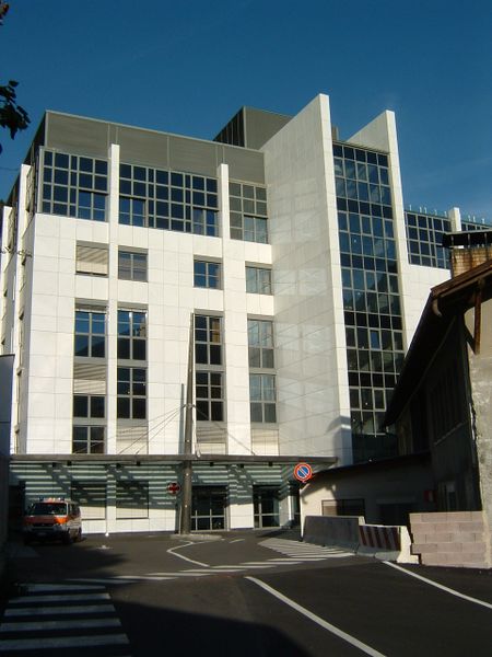 File:Krankenhaus Schlanders 4.jpg